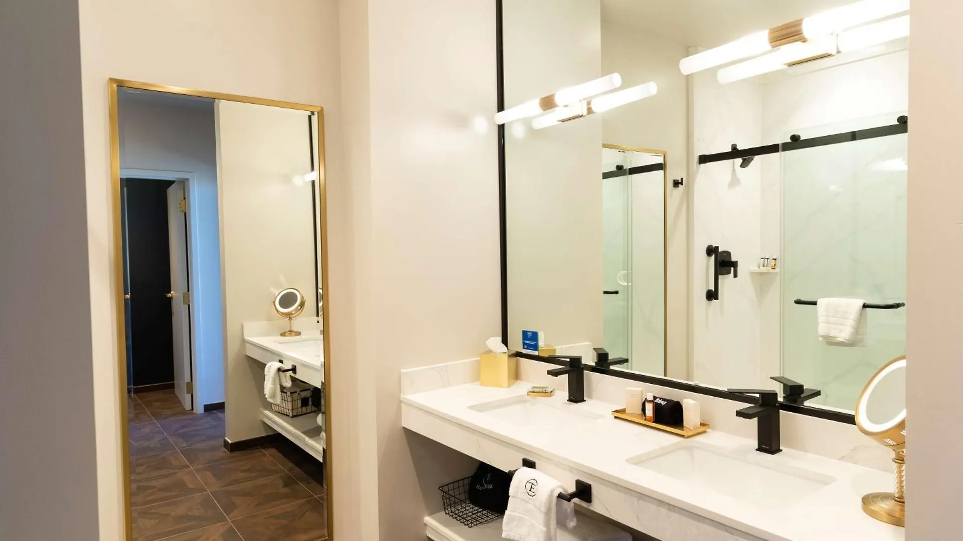 The Exchange Sacramento, Curio Collection By Hilton